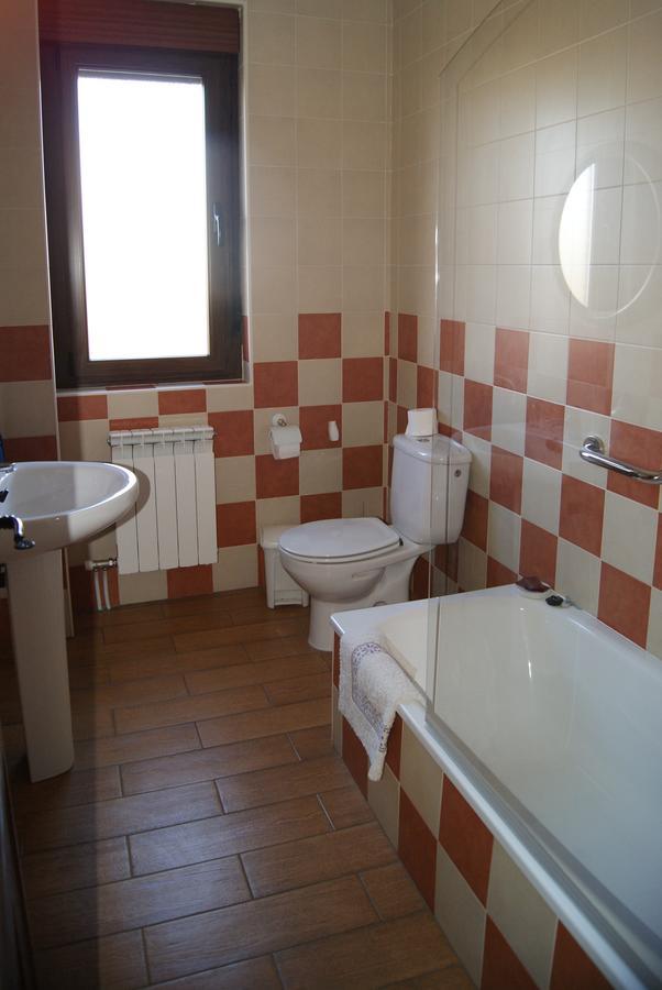Calzadilla de los Hermanillos Hotel Rural Casa El Cura מראה חיצוני תמונה
